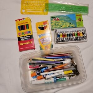 Art Supplies Set with Markers and Paints